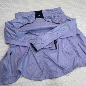 Lululemon windbreaker - size 6